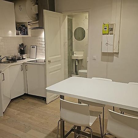 Appartement Central 7 Eme Arrondissement ปารีส ภายนอก รูปภาพ